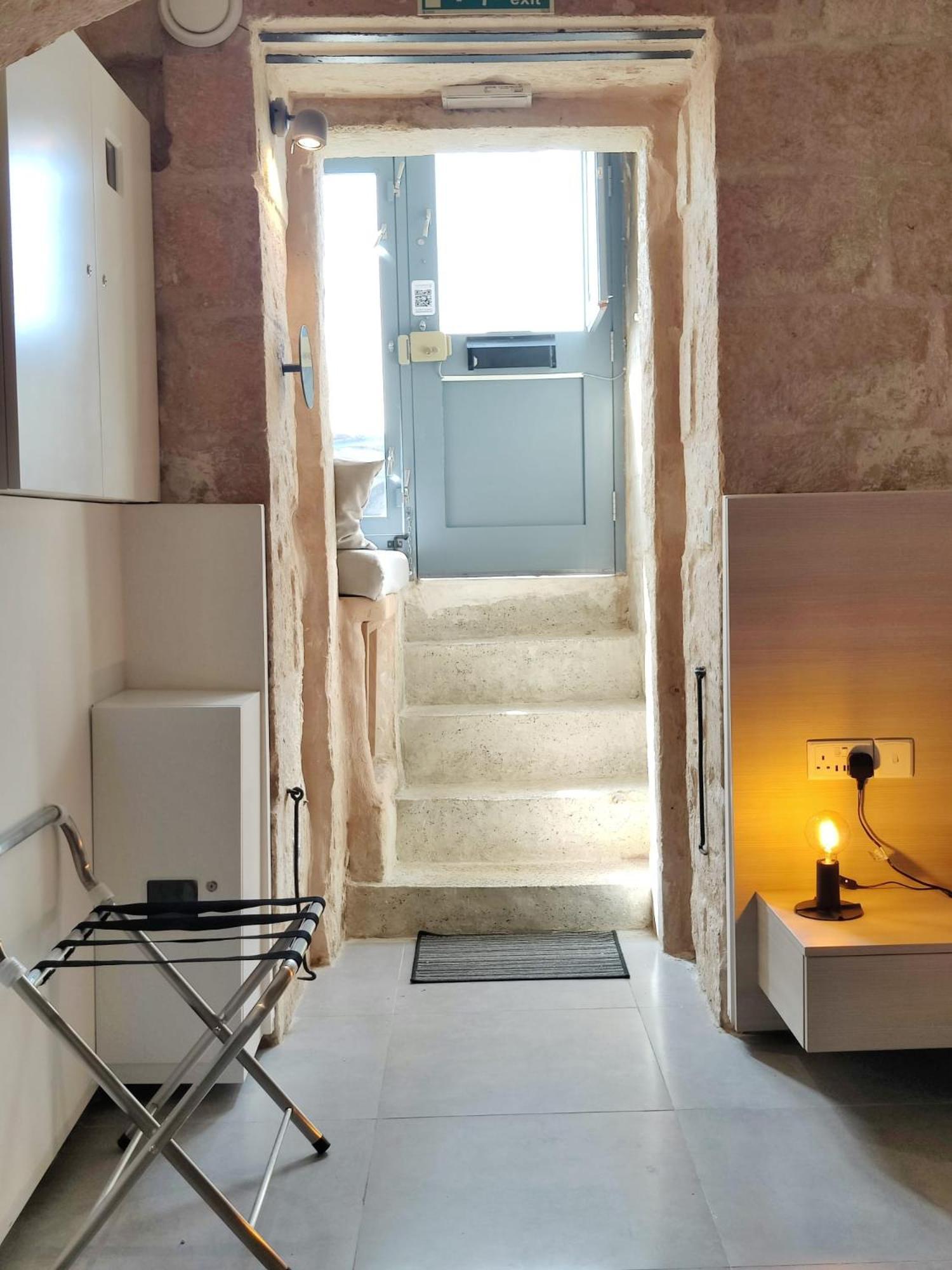 Tide 21 Savynomad Harbour Residences Valletta Exterior photo